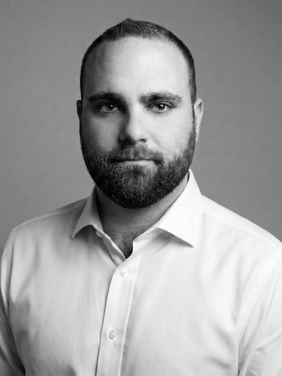 Portrait of Jonathan Houle